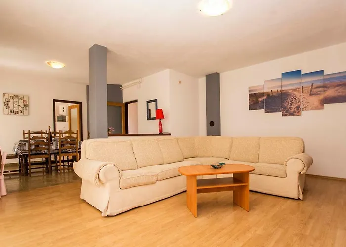 Apartman Paola