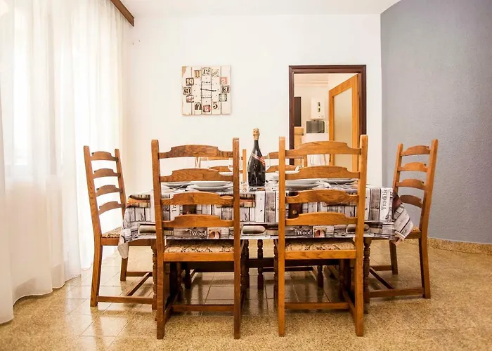 Paola Апартаменты