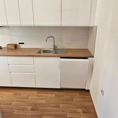 Paola Апартаменты