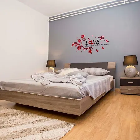 Apartment Paola