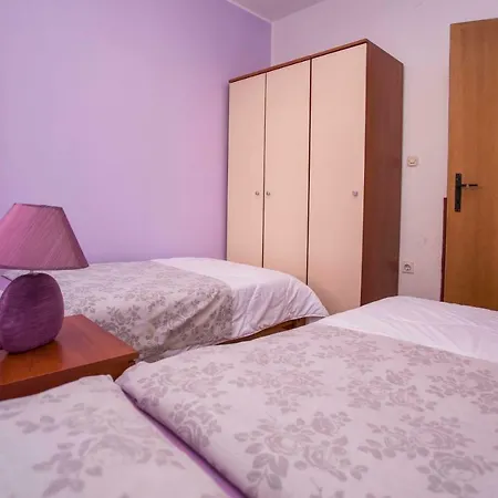 Apartment Paola